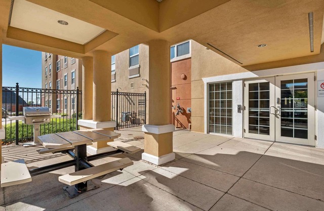 Extended Stay America Suites Chicago O'Hare Allstate Arena