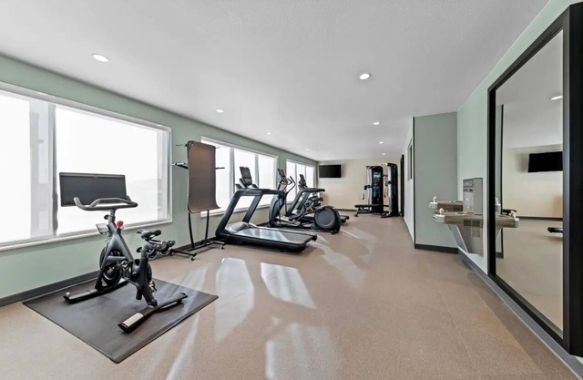 Extended Stay Suites | 4 Units | Near Baylor University
