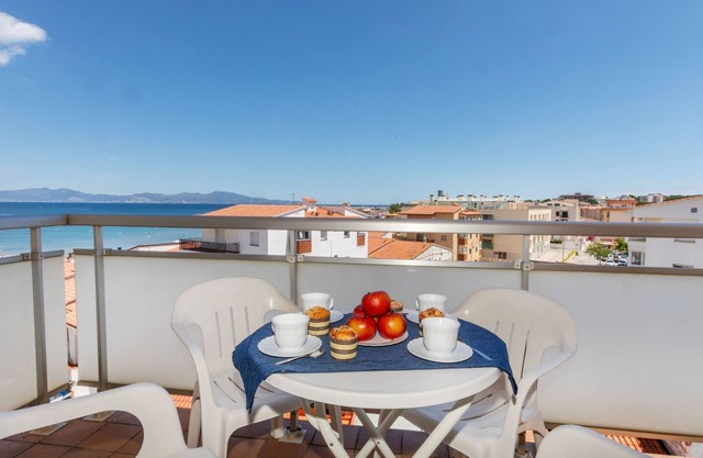 Fénix Marina by Interhome