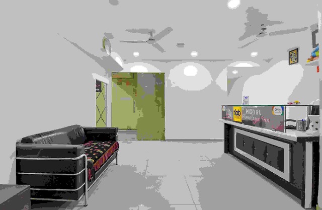 FabExpress Himalaya Inn - Inside Himalaya Mall