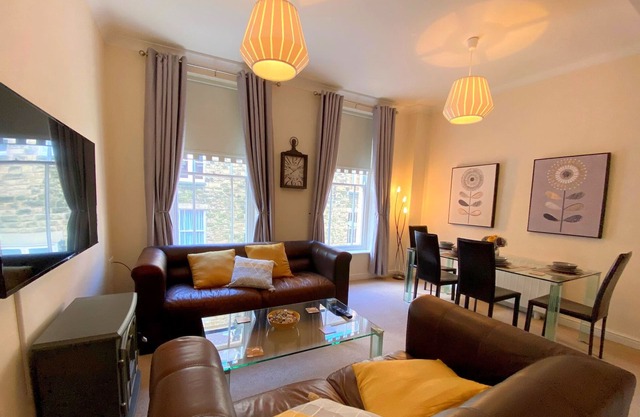 Fabulous 2 bed Ground floor apartment in former Convent, easy walk into Belper