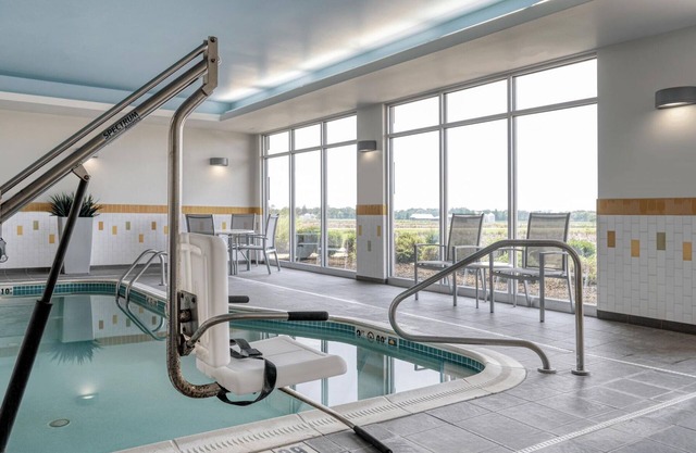 Fairfield Inn & Suites Jeffersonville I-71