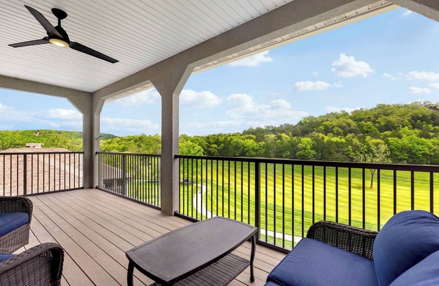 Fairway Lake Retreat