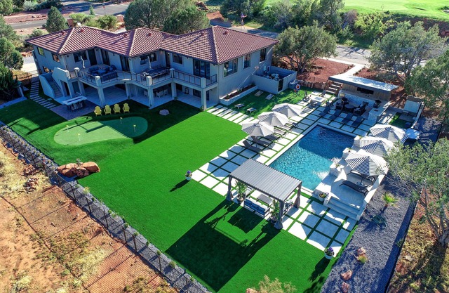 Fairway to Heaven - Luxury 6 BD home sleeps 16