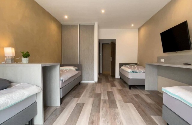 Family apartment for up to 4 people with modern bedroom