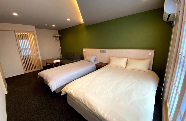 Family Deluxe/Kyoto Kyōto