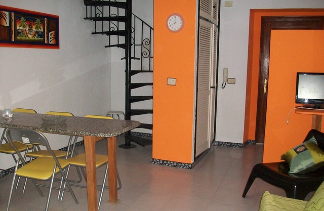 FAMILY DUPLEX APARTMENT IN PRIVATE ROOM