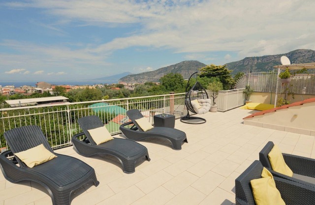 Family flat with private parking