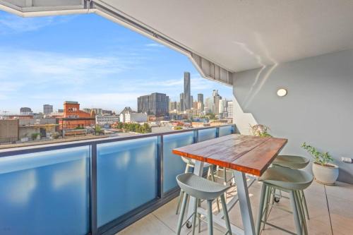 Family Friendly 3 Bedroom Apt w Car Park