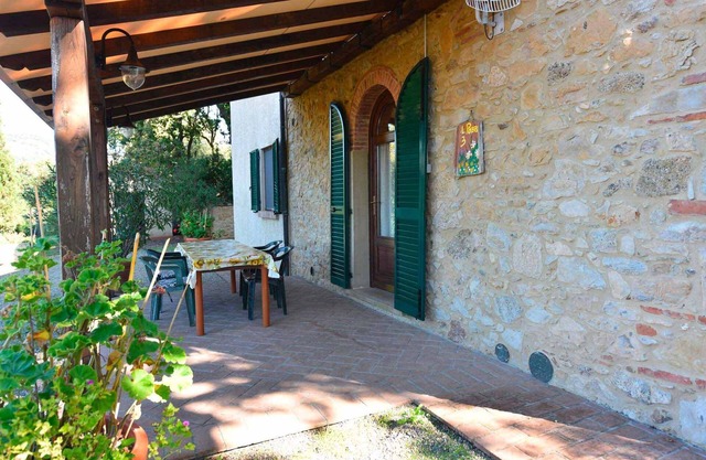 Family friendly apartment near the sea, quiet area and well equipped