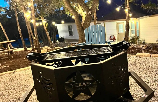 Family Friendly!Beautiful Cozy Home!- Fire Pit