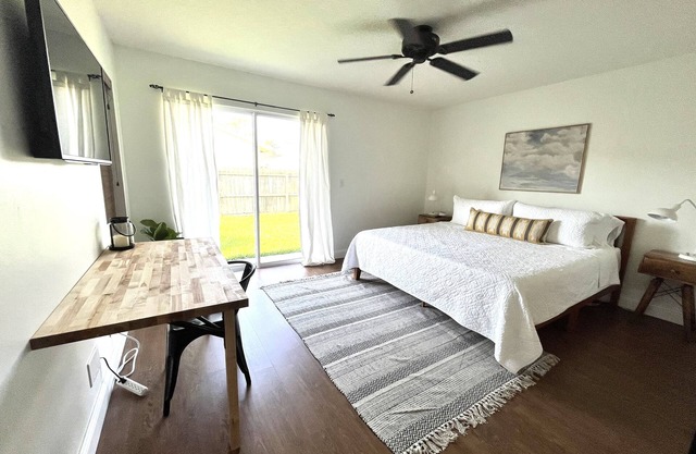 Family-friendly home near Downtown, Stadium, & Beaches.