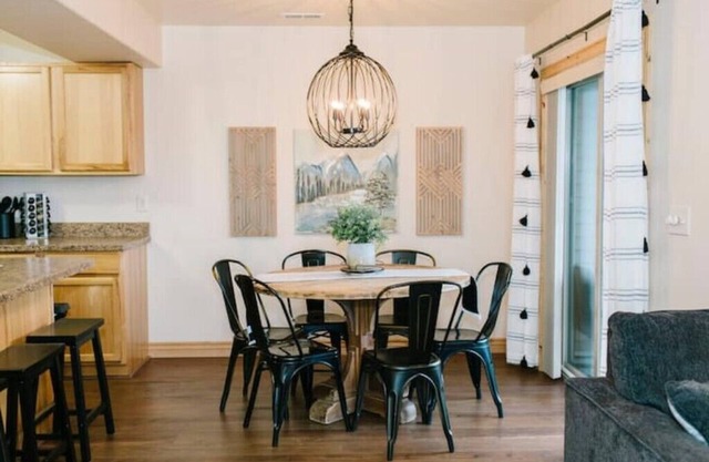 Family-Friendly Home w/Access to Trails, Play Room & Home Gym