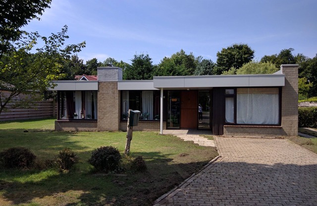 Family friendly bungalow in quiet surroundings, sleeps 7