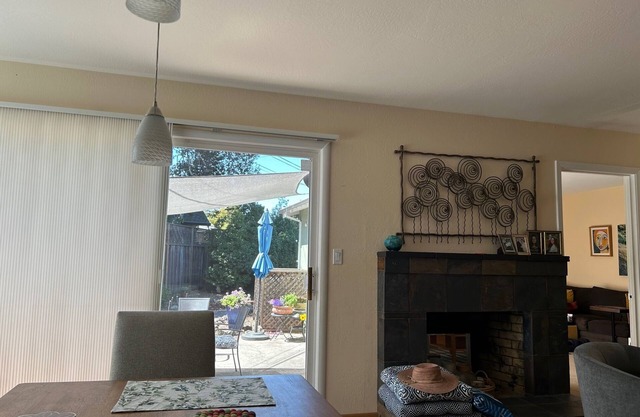 Family Home walkable to parks; near Stanford, Googleplex, and lively Castro St.n
