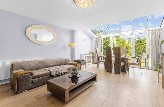 Family Retreat w/Garden & Parking | Near Bluewater