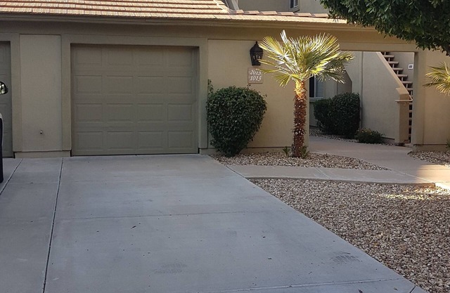 Family sized condo w/outdoor pool & hot tub
