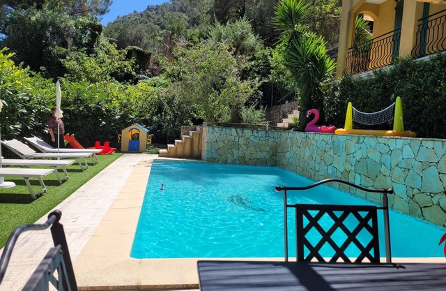 Family Villa Apt with Pool & Kids’ Garden