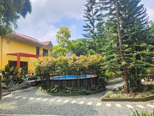 FamilyGetaway Transient House