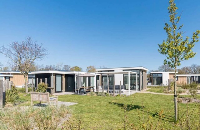 Fan of Ibiza "style"? Then we can assure you that you will feel at home here! Via the shell path and