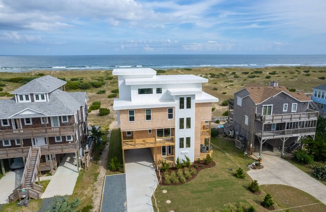 Fantastic Oceanfront Modern Coastal Home w/Saltwater Pool - Simply the best!