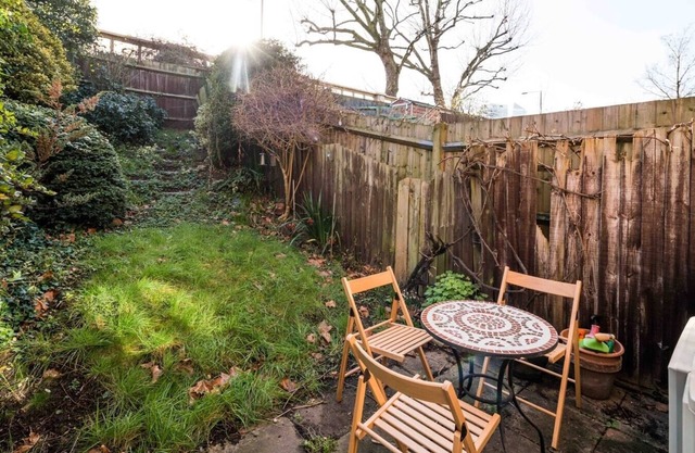 Fantastic Stay In Canary Wharf - 2 Bedrooms