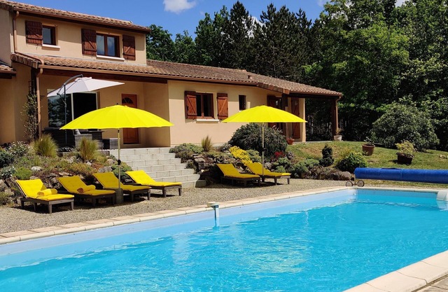 Fantastic vacation bungalow in the beautiful Dordogne
