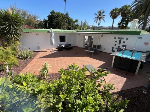 Fantastica vivienda en Playa de San Agustin con piscina