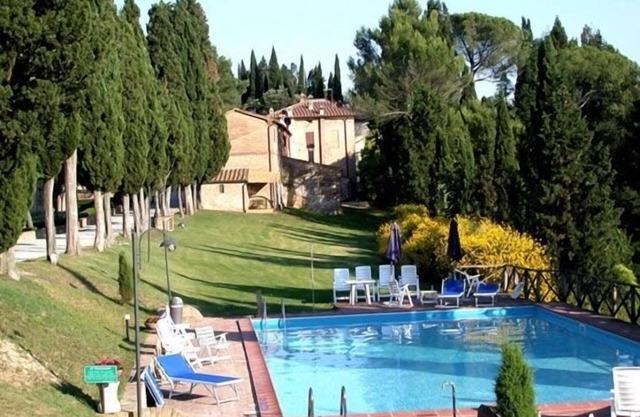 Farmhouse rental Tuscany