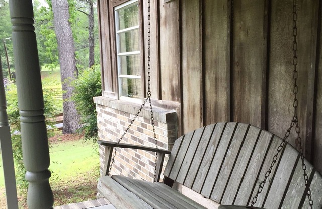 Farmhouse Retreat near Birmingham, AL