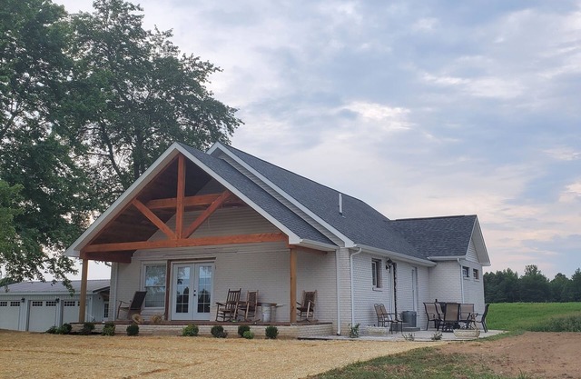 Farmhouse with ultimate privacy and quiet!