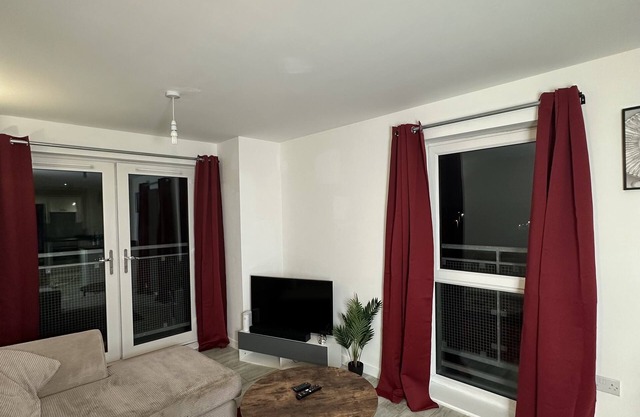 Feel Comfy Apartment.nnOur modern apartment is located in the heart of Dartford
