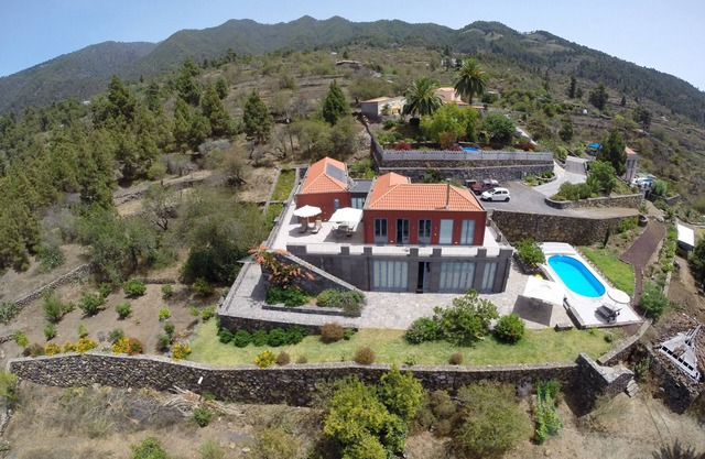 Ferienhaus für 8 Gäste mit 200m² in Tijarafe