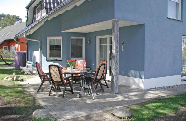 Ferienhaus Morgenstern in Baabe mit Kamin und Garten