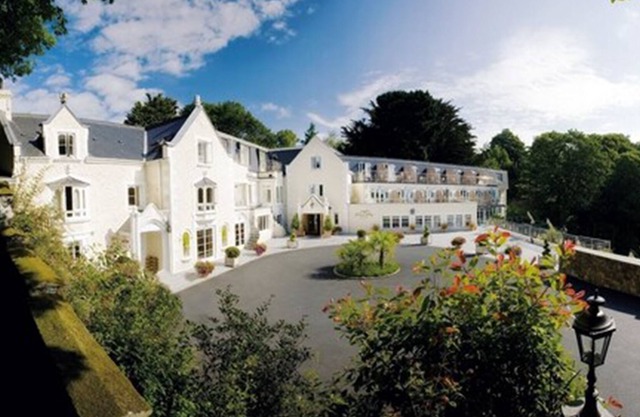 Fermain Valley Hotel