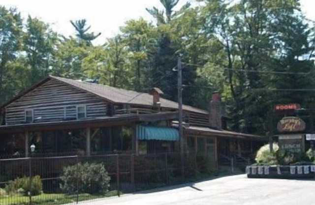 Fern Ridge Motel