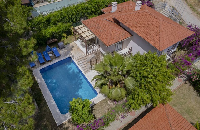Fethiye Göcek'de 9 Kişilik Villa Limon