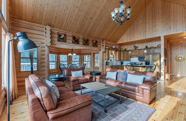 Fiddler Lake Resort Chalet 41 Cerf avec piscine