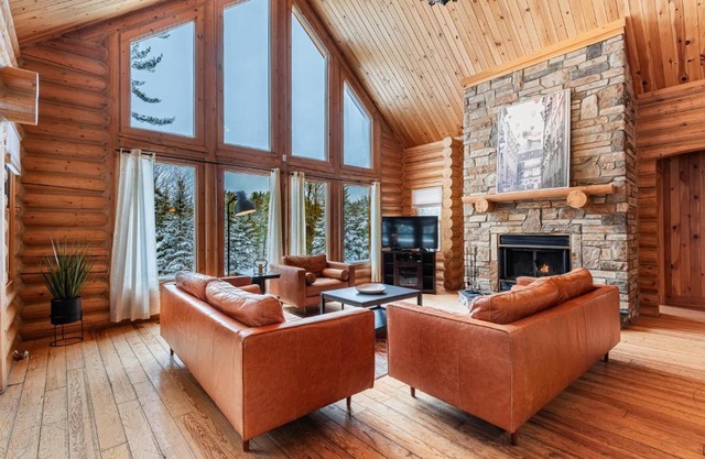 Fiddler Lake Resort Chalet 66 Rabbit