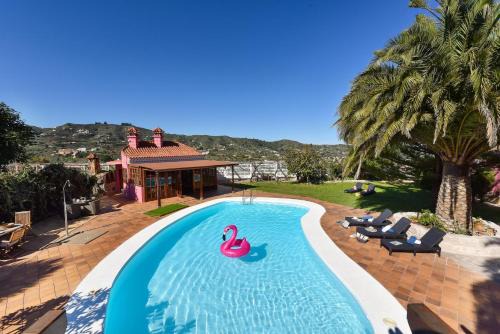 Finca Madroñal with Pool in Gran Canaria by VillaGranCanaria
