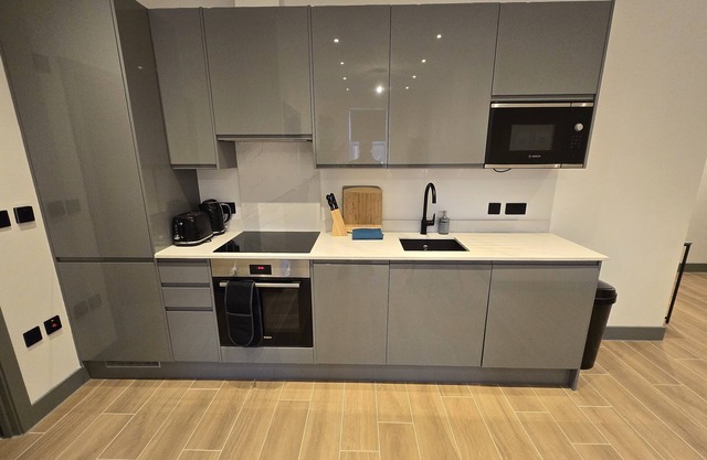 Finchley Stylish 1-Bed | Great Location