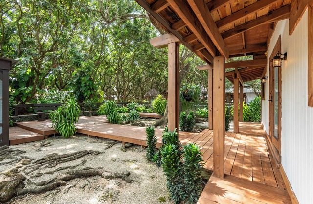 Find Peace - Tiny House in Japanese Garden