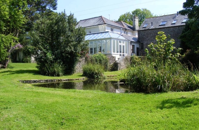 Finest Retreats - Buckland House