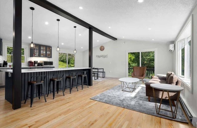 Finger Lakes ~ Firepit, Pet Friendly, Wine Country