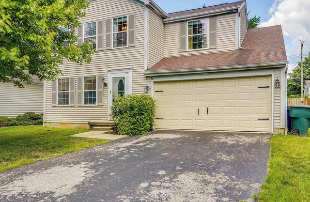 Fire Pit, Fenced-in Yard, Grill: Cozy Ohio Retreat