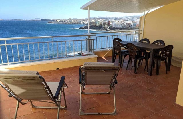 FIRST LINE WITH LARGE TERRACE