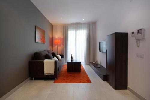 Fisa Rentals Les Corts Apartments