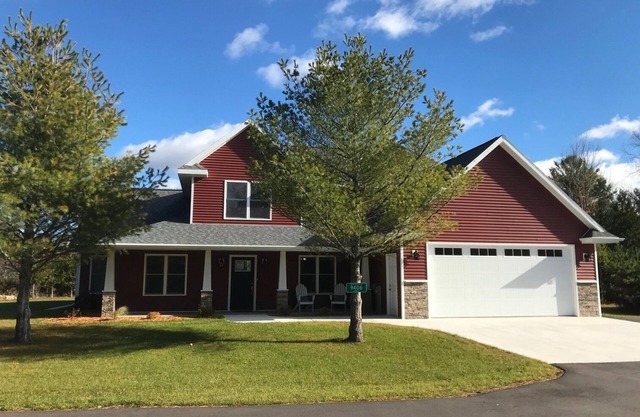 Fish Creek Home - 2 Story - 4 bedroom, 3.5 bath