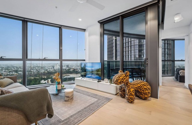 Flash Sale! City & River Vistas from Bedroom