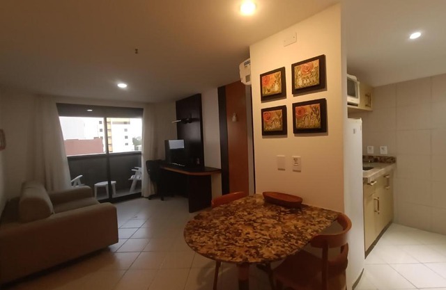 Flat com sacada a Beira-Mar